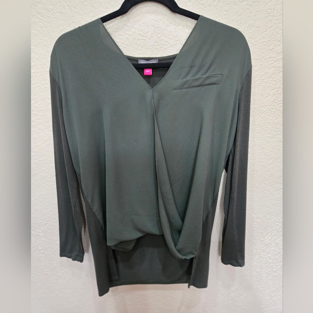 Vince Camuto Olive Green V-Neck Blouse Small